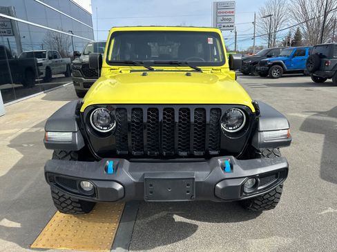 Used 2023 Jeep Wrangler Unlimited w/ Convenience Group image 9