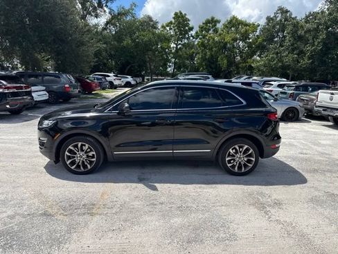 Used 2019 Lincoln MKC Select w/ Select Plus Package AWD/4WD image 19
