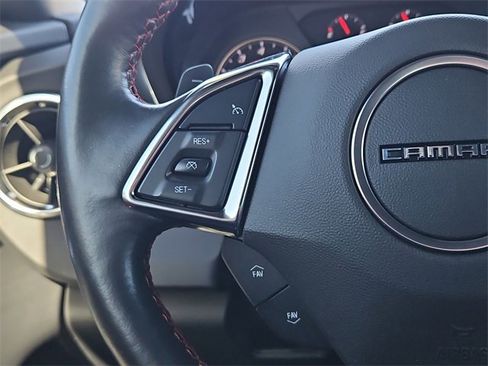 Used 2023 Chevrolet Camaro LT w/ Technology Package image 26