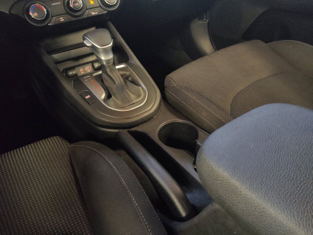 Used 2021 Kia Forte LXS FWD image 26