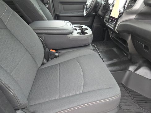 New 2026 RAM 2500 Tradesman AWD/4WD image 12