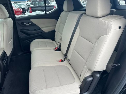 Certified 2022 Chevrolet Traverse LS image 22