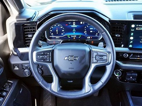 Used 2022 Chevrolet Silverado 1500 RST w/ Convenience Package II AWD/4WD image 22