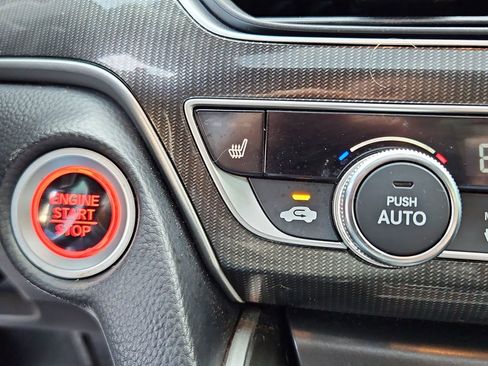 Used 2018 Honda Accord Sport image 18