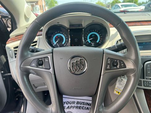 Used 2012 Buick LaCrosse FWD image 18