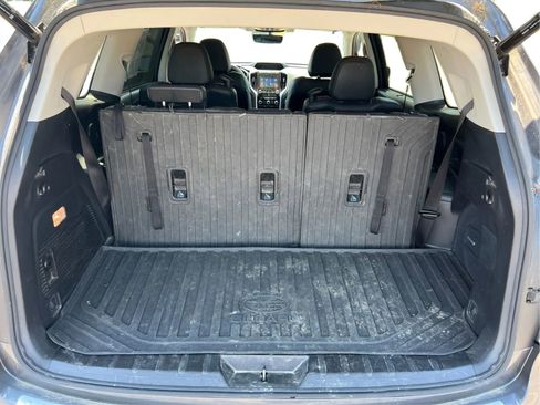 Used 2020 Subaru Ascent Limited w/ Technology Package AWD/4WD image 18