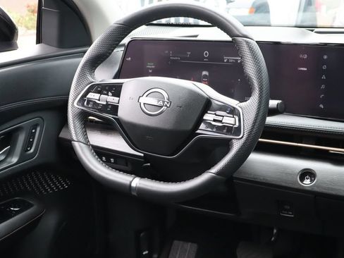 Used 2024 Nissan Ariya FWD image 27