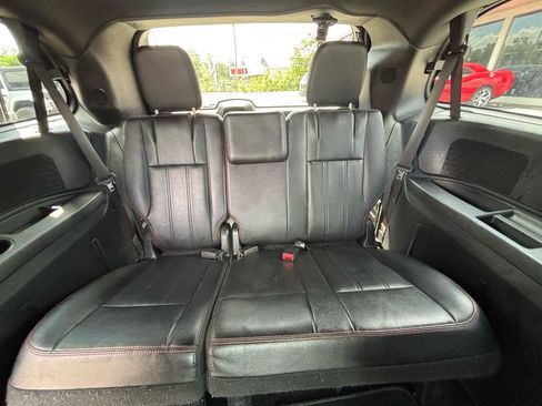 Used 2018 Dodge Grand Caravan GT FWD image 15