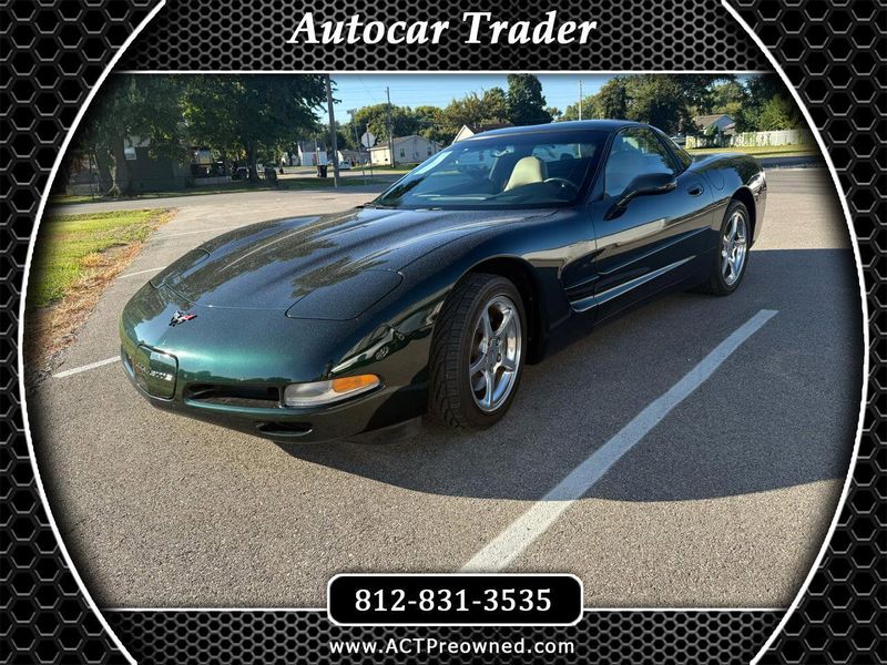 Used 2001 Chevrolet Corvette Coupe w/ Preferred Equipment Group2 image 1