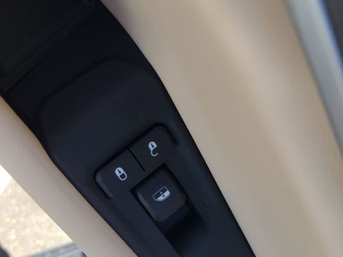 New 2025 Jeep Grand Cherokee Limited w/ Luxury Tech Group II image 14