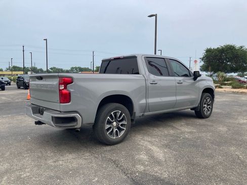 Used 2024 Chevrolet Silverado 1500 LT w/ Protection Package RWD image 4