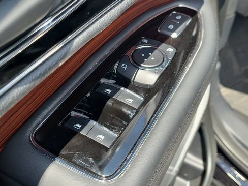 Used 2024 Lincoln Navigator L Reserve AWD/4WD image 25
