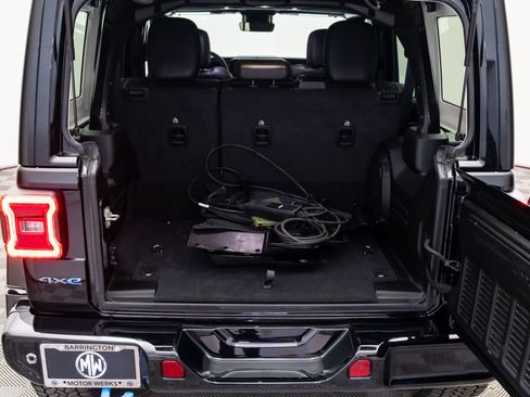 Used 2024 Jeep Wrangler High Altitude image 28