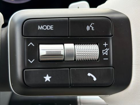 New 2026 Hyundai Santa Fe SEL image 32