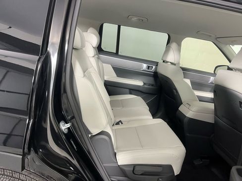 Used 2025 Hyundai Santa Fe SEL image 30