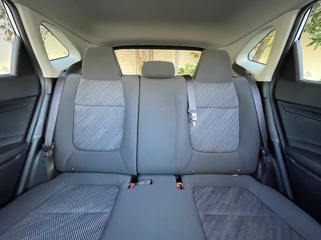 Used 2023 Kia Seltos LX AWD/4WD image 30