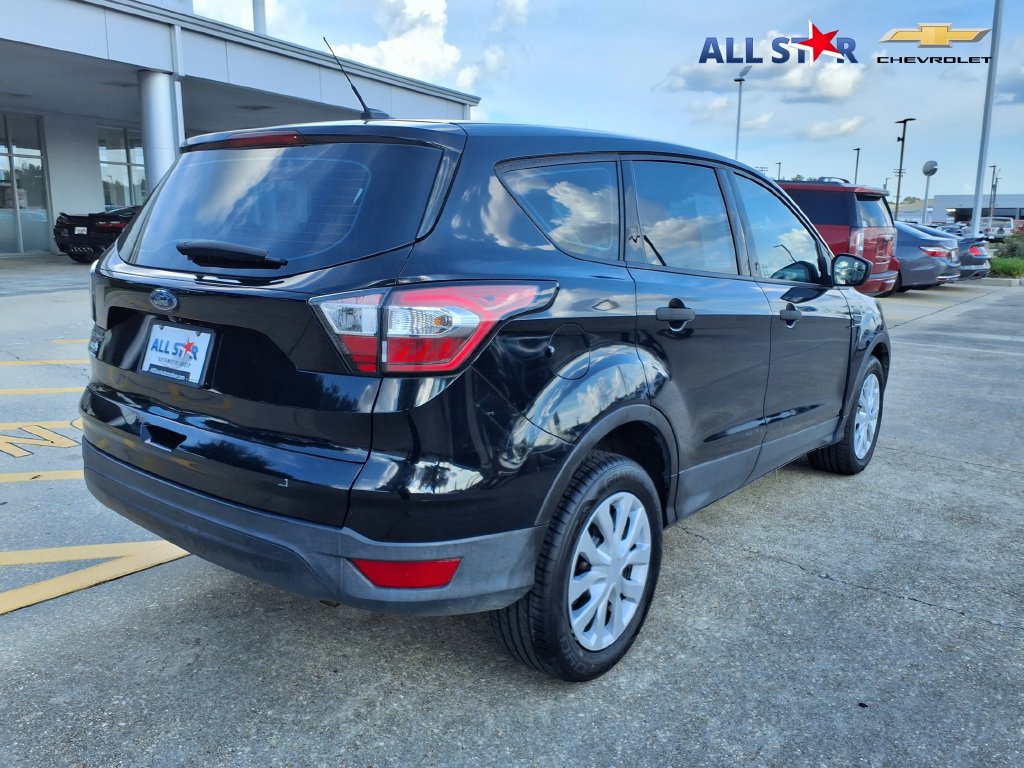 Used 2017 Ford Escape S FWD image 7