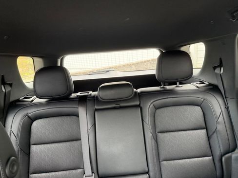 Used 2026 Chevrolet Equinox LT w/ Convenience Package II AWD/4WD image 19