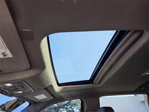 Used 2024 Chevrolet Silverado 1500 RST image 27