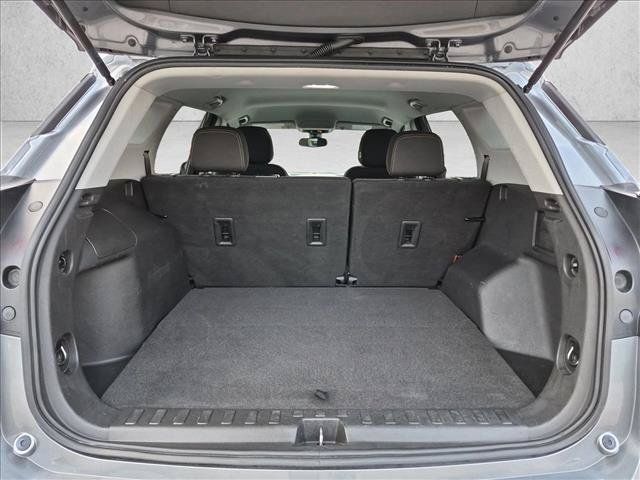 Used 2021 GMC Terrain SLE w/ Driver Convenience Package FWD image 6