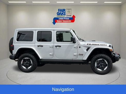 Used 2022 Jeep Wrangler Unlimited Rubicon w/ Steel Bumper Group AWD/4WD image 6