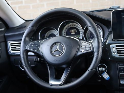 Used 2015 Mercedes-Benz CLS 400 image 26