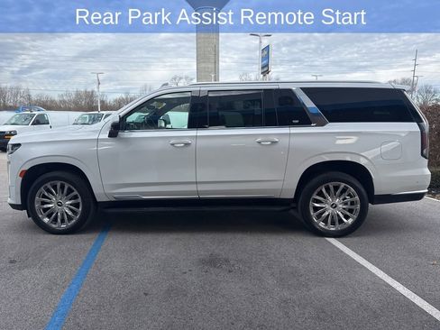 Used 2021 Cadillac Escalade ESV Premium Luxury image 6