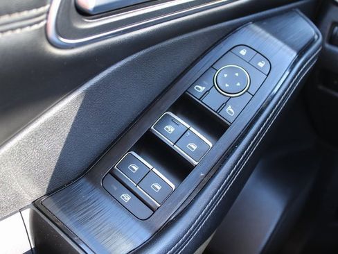 Used 2021 Nissan Rogue Platinum image 33