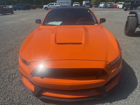 Used 2020 Ford Mustang Shelby GT350 w/ Technology Package RWD image 2