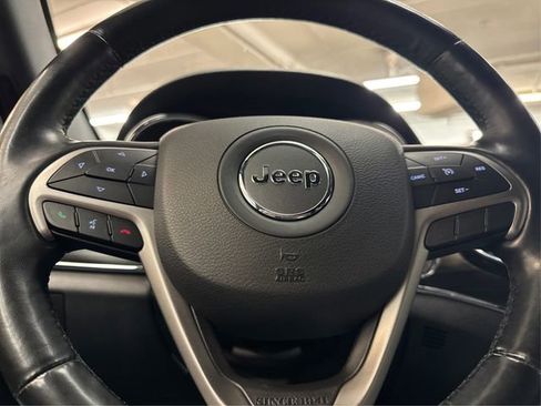 Used 2020 Jeep Grand Cherokee Limited w/ Trailer Tow Group IV image 22