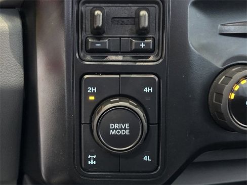 Used 2024 Ford F250 XLT image 22