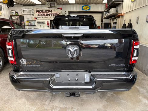 Used 2022 RAM 3500 Limited AWD/4WD image 7