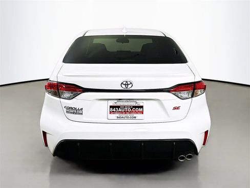 Used 2025 Toyota Corolla SE image 6