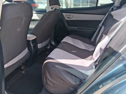Used 2018 Toyota Corolla LE FWD image 10