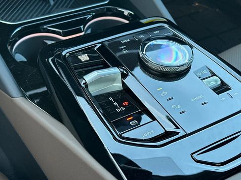 New 2026 BMW 530i w/ Premium Package RWD image 25