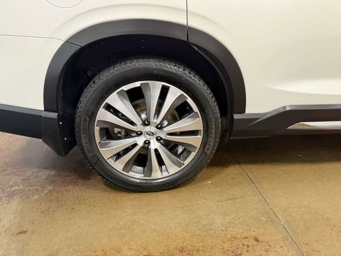 Used 2019 Subaru Ascent Touring w/ Popular Package #3 AWD/4WD image 92