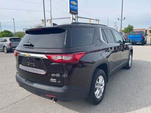 Used 2020 Chevrolet Traverse LT FWD image 3