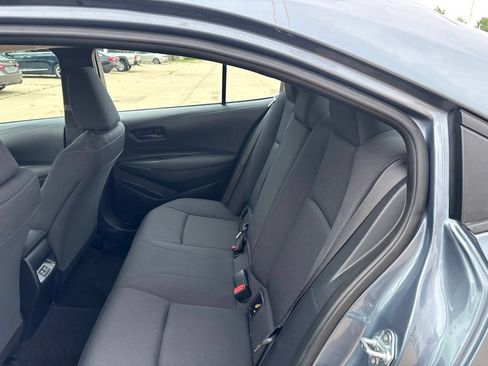 Used 2025 Toyota Corolla LE FWD image 19