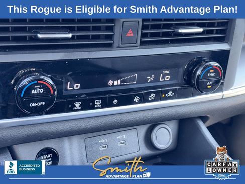 Used 2025 Nissan Rogue SV image 16