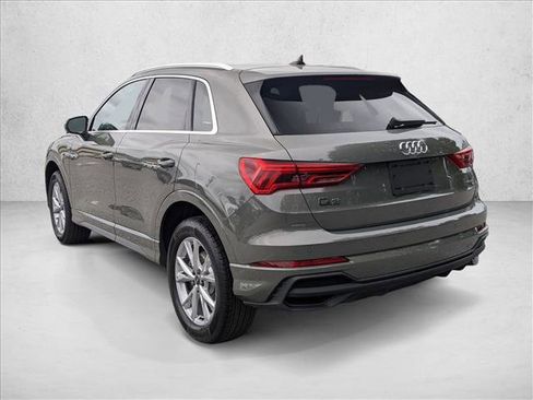 Certified 2025 Audi Q3 2.0T Premium w/ Convenience Package image 8