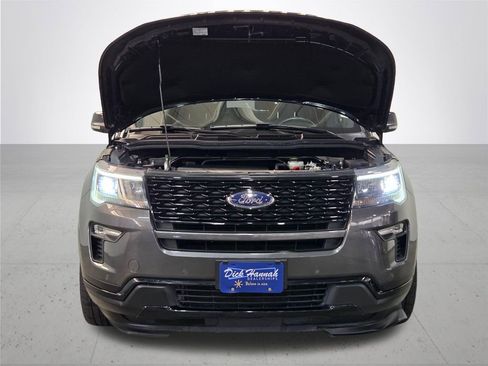 Used 2018 Ford Explorer Sport image 5