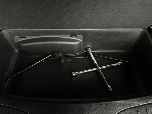 Used 2020 Dodge Durango SXT w/ 3rd Row Seating Group image 16