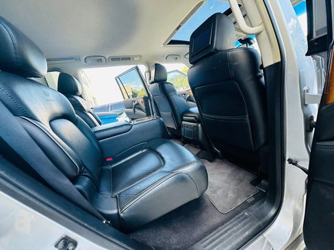 Used 2013 INFINITI QX56 2WD w/ Theater Pkg image 26
