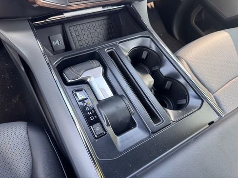 New 2024 Ford F150 Lightning Lariat AWD/4WD image 23