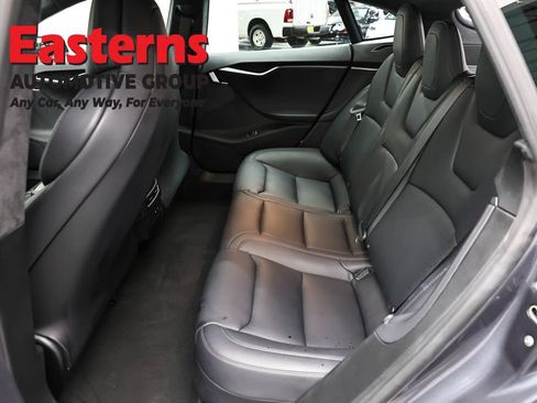 Used 2018 Tesla Model S 75D AWD/4WD image 16