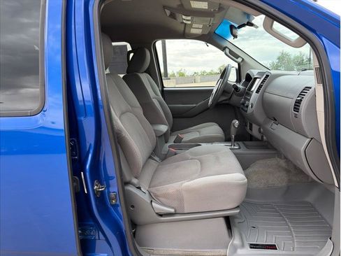 Used 2013 Nissan Frontier SV AWD/4WD image 14