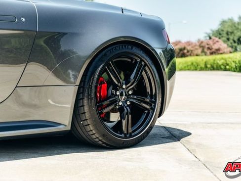 Used 2009 Aston Martin V8 Vantage Roadster RWD image 63