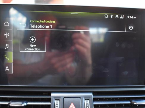 Used 2021 Audi Q5 2.0T Premium Plus w/ Premium Plus Package AWD/4WD image 32