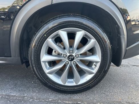 Used 2022 INFINITI QX50 Essential image 27