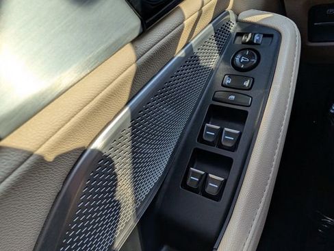 Used 2024 Acura MDX SH-AWD image 42